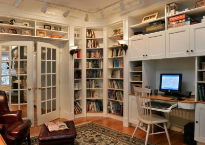 Custom wood built-in office cabinets and book shelves